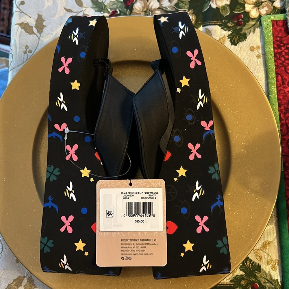 Size 9 Muk Luks Sandals New With Tags Cute Designs on Soles; 2 and 3/4” heels